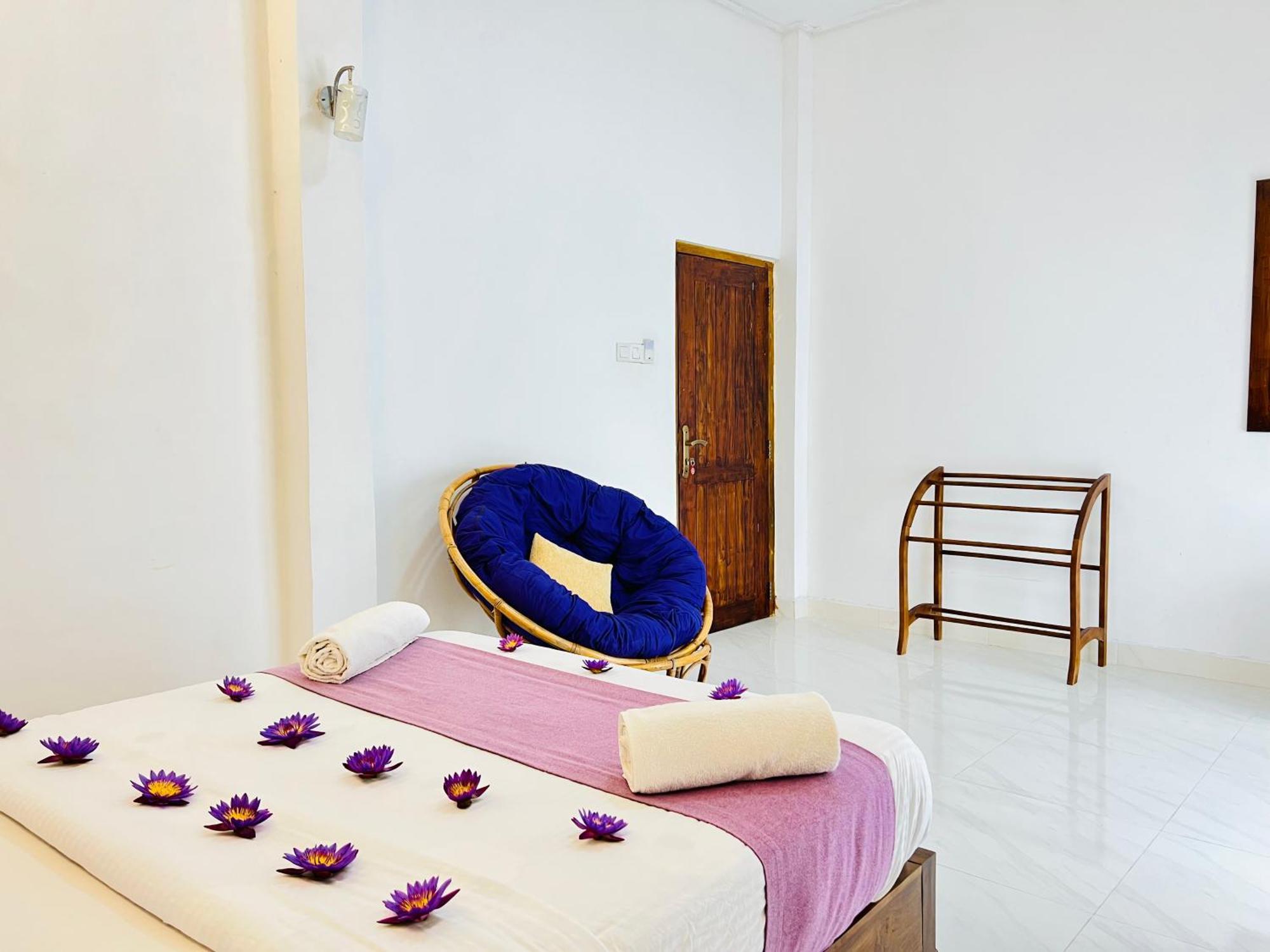 Heaven Breeze 3* Канді